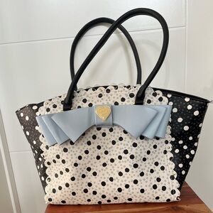 NWOT Betsey Johnson Polka Dot Tote Bag with Blue Bow